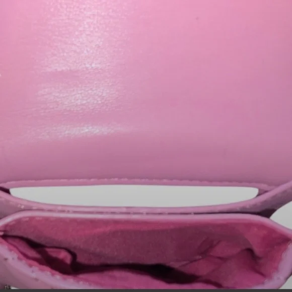 NWT Badgley Mischka Lavender Quilted Crossbody Mini Bag - Picture 3 of 9